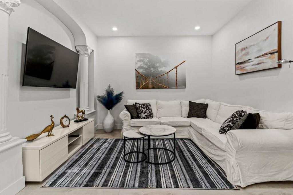 Appartement Haut De Gamme Ndg Montreal Exteriér fotografie