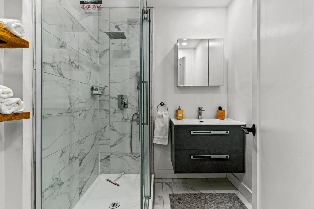 Appartement Haut De Gamme Ndg Montreal Exteriér fotografie